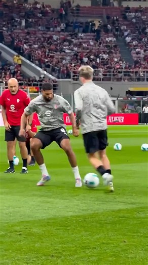 AC Milan Ball Activation Drill ⚡ | Massimiliano Allegri
