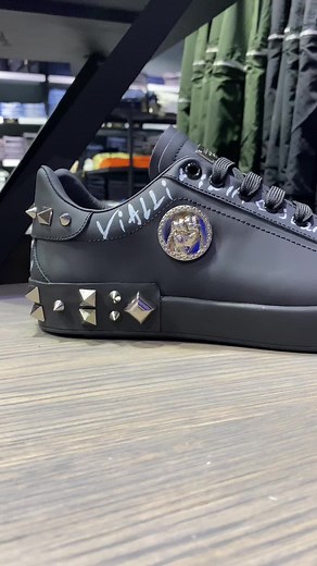 The Azarri 🇮🇹🔥. Now Instore - Southgate Mall 📍 The Vialli Way 🔥🇮🇹