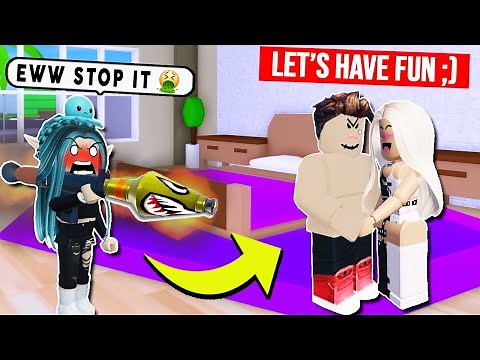 spying on roblox oders doing "IT"