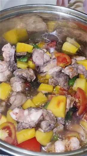 Simple Boiled Chicken with Vegetables & Herbs #foodshorts #healthylifestyle #herbs