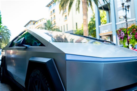 Tesla Cybertruck Autonomy Arrives: FSD 12.5.5 Update Shows Promise And Pitfalls