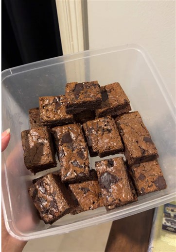 Fudge Brownies Without Oven: Crinkle Top Secret!