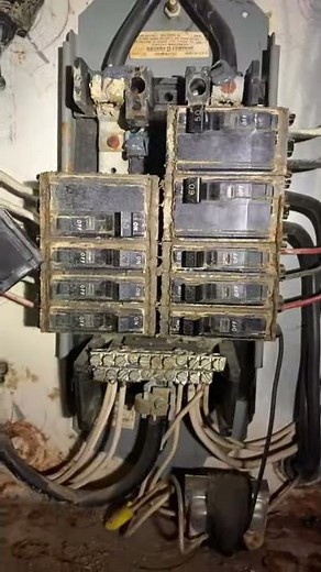 Electrical panel water leak must see explosions