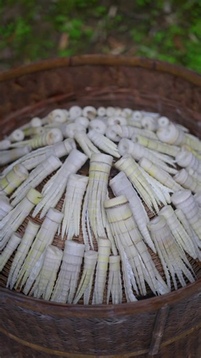 15K views · 340 reactions | Mountain gold | The rare flavor of dragon beard bamboo | Village Lifestyle Vlog | Facebook