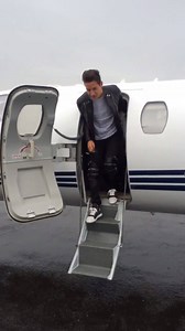 New signing Florian Thauvin arrived at Newcastle United on the smallest plane ever! The poor guy was holding sunglasses... | 101 Great Goals.com