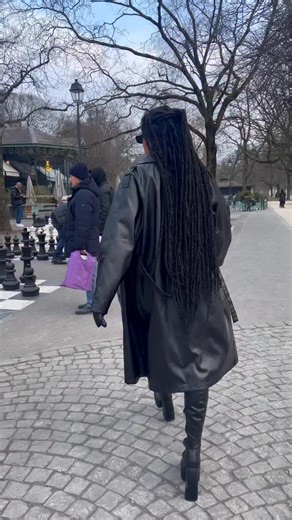 Matrix: Checkmate, Baby ♟️😎 . . . . . . . . . . . . . #matrix #trinity #nonolimit #humor #badgirl #funnyvideo #reels #mood #chess #game #geneva #explore | Noemie Lanoir