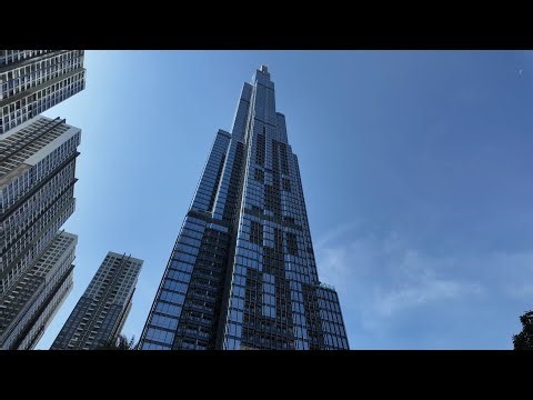 Visiting the Highest Observation Deck in Vietnam – Landmark 81!