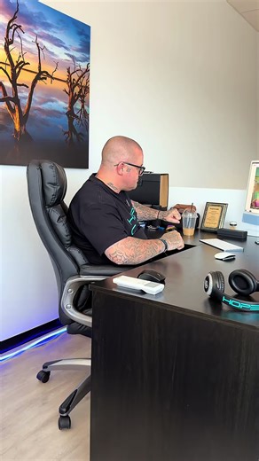 Behind the Scenes of Martin and Gina