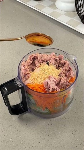 Tuna burgers 🍣 recipe in the first comment 🧡