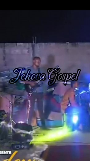 Musique chrétienne et adoration avec Jésus et Jehovah