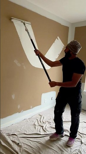 How to paint a wall for beginners