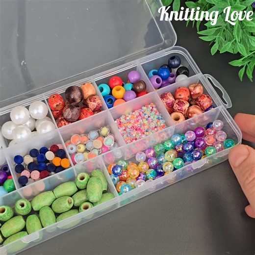 24K views · 154 reactions | How to Crochet a Simple Flower | Step-by-Step Crochet Flower Tutorial for Beginners | Crochet knitting love | Facebook