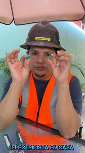 112K views · 4K reactions | Te sorprenderá para que se usa esta pieza 樂 #InstalacionesProfesionales #instalacioneselectricas #electricidaddomiciliaria #construccion #instalaciones #electricistas #electricista #electricidad #electrician | Electricista En Casa | Facebook