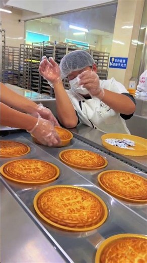 A mooncake production line can also become my meditation space.#India