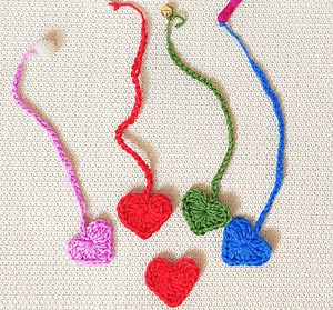 How To Crochet a Heart Bookmark Pattern - Easy Crochet Patterns