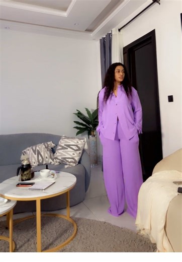 Ensemble chemise 8000f disponible au 775913123 ou 770975322