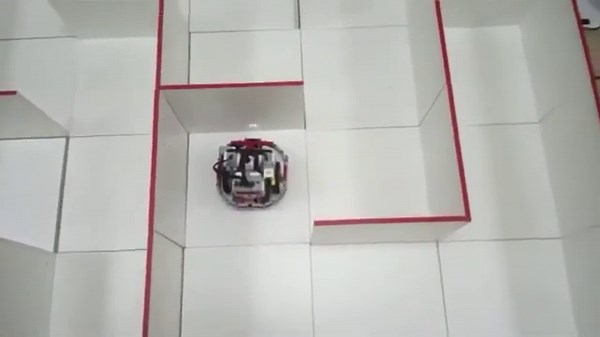 Maze Solving LEGO EV3 Robot short way