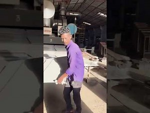 How are polished porcelain tiles made?