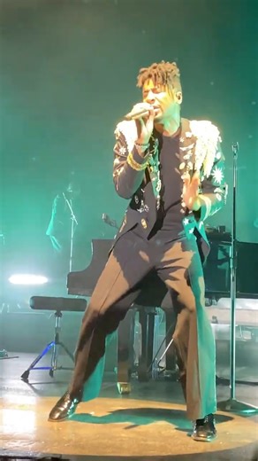 John Batiste Big Money Tour! #viral #viralshort #concert