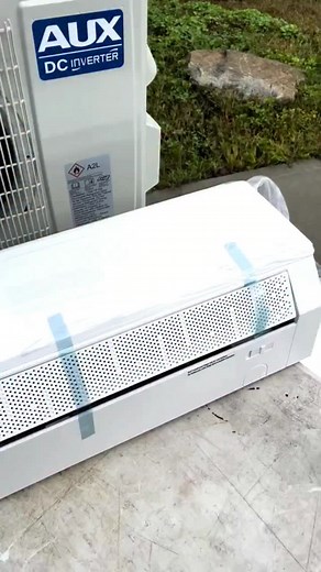 Before I share Part 2 of my @auxairusa C-Series Mini Split Installation, I had to give another shoutout to this back plate with a built-in level! I like it way more than expected, and it helps to truly make this a one-person installation. I know it’s a little thing, but it’s one less step to take. One less tool to grab. One less thing to forget. And one more thing to love! #AUXAIRUSA #HVACInstall #OnePersonInstall #HVACProfessionals | Kyle Hatch