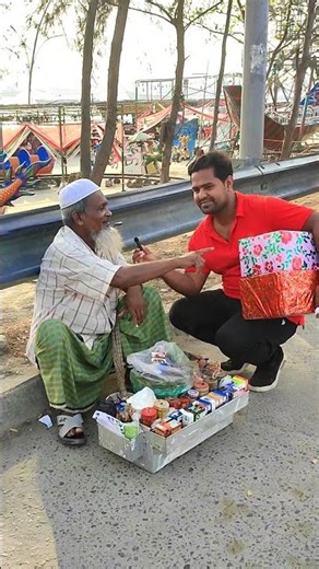 চাচার প্রিয় রং 🌿 #color #give #reels #patengaseabeach #riazmedia