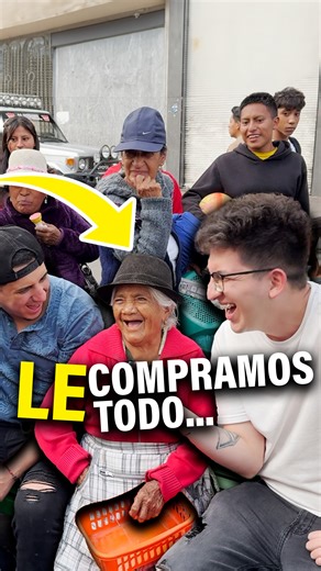 371K views · 16K reactions | Le compramos todo su emprendimiento a esta abuelita ❤ | Jeffer valdiviezo | Facebook