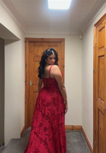 21st Birthday Dinner Makeup Ideas for a Special Night