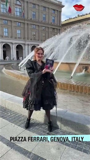 Magician Zara Sayre shares The Power of Magical Women book in Italy