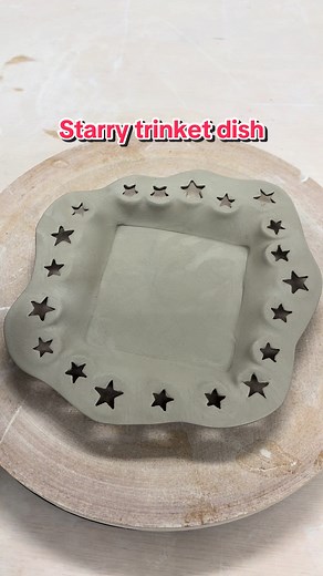 Hand-building a Starry Trinket Dish with Clay | Pottery Making