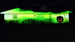 2.5K views · 32 reactions | Simple but fun animations! ☠️ #halloween2021 #projectionmapping #halloweendecor #Halloween #houseshow #zombie #witches #vampire #reaper #bats #digitalart #artoftheday #videooftheday #creepy #halloweentime #halloweeniscoming #skull #skeleton | FX Projections | Facebook