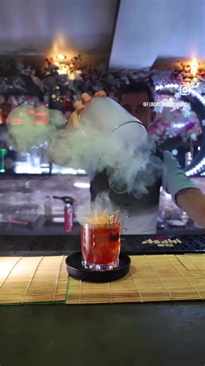 𝗢𝘂𝗿 𝗖𝗼𝗰𝗸𝘁𝗮𝗶𝗹𝘀 𝗦𝘁𝗲𝗮𝗹 𝘁𝗵𝗲 𝗟𝗶𝗺𝗲𝗹𝗶𝗴𝗵𝘁. 𝗛𝗲𝗿𝗲’𝘀 𝗪𝗵𝘆 🥃 At Fumiko, we love to push boundaries, crafting cocktails that deliver a true ‘wow’ factor. From the mystical Dragon Ryujin to the timeless Yoichi Old Fashion, and into the indulgent sweetness of our dessert-style creations like the Tiramisu Temple, each drink is a bold celebration of flavour that your taste buds will love. Our curated cocktail selection invites you on a journey inspired by the Land of Cherry B