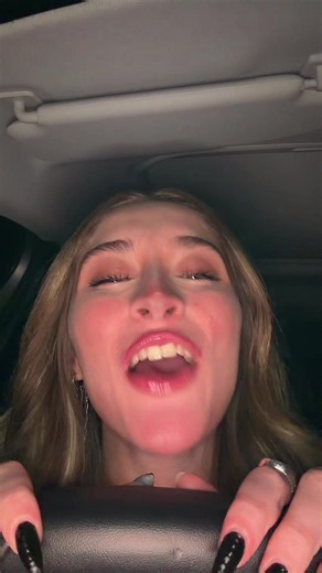Videos de emily fly🗡️ (@emily.fly) con “sonido original - JOSEPH 🎭”