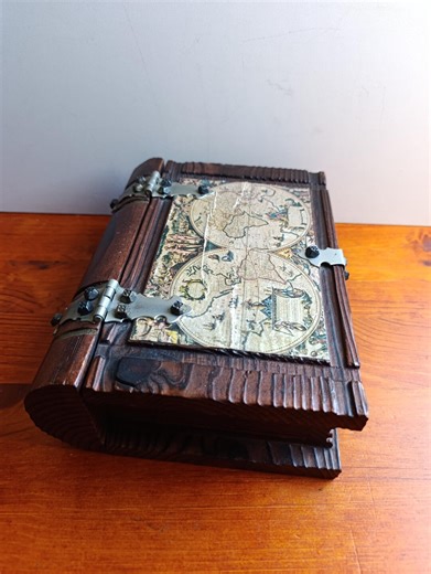 Vintage Wooden Book Box With Old World Map, Rustic Secret Box, Nautical Pirate Decor, Antique Style Jewelry Box, Traveler Gift Idea 1980s. - Etsy UK
