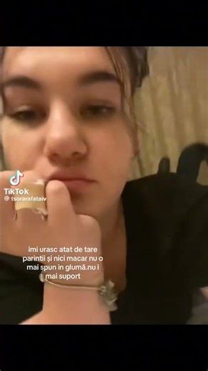 In loc sa dati cu hate si sa spuneti“n ar trb sa i urasti, snt părinții tai,te iubesc”.Infortmati-va