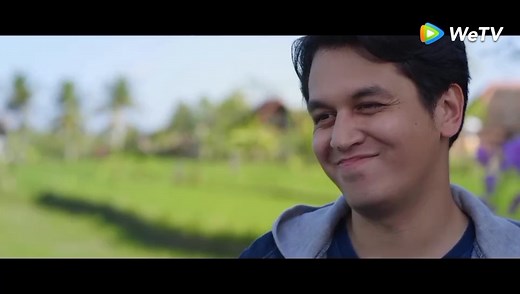 Nah kaaan.. Susah deh ini, yang satu nolak dijodohin yang satu juga ogah banget 😱 Andre dan Lalita kayaknya gabisa apa-apa nih berhubung mereka sama-sama ngga direstuin 😭 By the way, kasih tau Mimin kesan kalian nonton series satu ini dong xixi 🎬: WeTV Original Kaget Nikah 👉🏻: Gratis: Setiap hari Kamis pukul 18:00 WIB (2 bagian/hari) | VIP 2 bagian lebih awal | Khusus di minggu pertama langsung tayang gratis 4 bagian 📌: https://bit.ly/KagetNikahWeTV #WeTVIndonesia #NontonDiWeTV #WeTVID #We