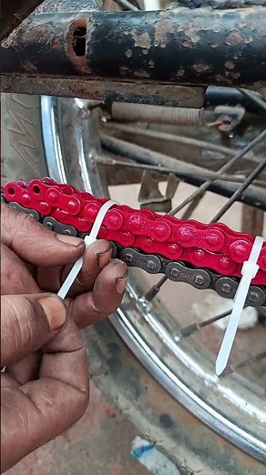 How to Tip! ✔️✔️Fix Motorcycle Chain Properly 🔧 |Chain Tightening Adjustment Tutorial (Step-by-Step)