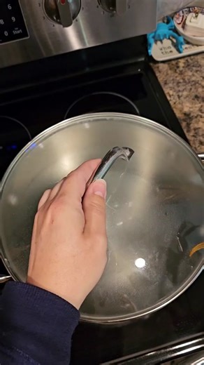 To all the world, especially the people telling me to just boil her. I'm not telling people how to live their lives or what to eat. Not my place. If you choose to eat shellfish, please don't boil them alive, they feel pain. Let's do better. Please research the term