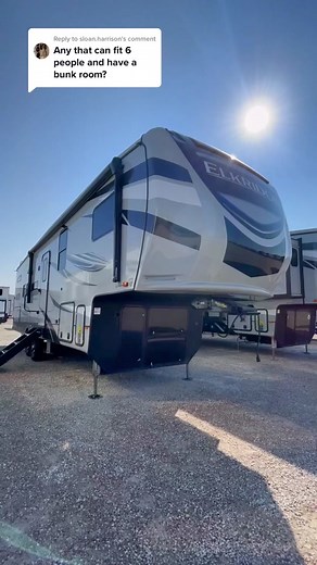 Exploring RV Life: A Tour of My Bunkhouse on Wheels