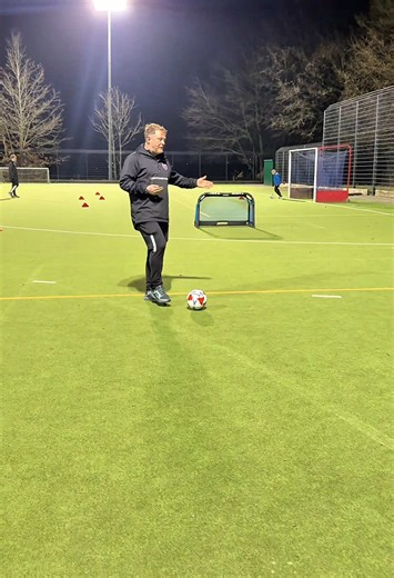 U10s Ball Mastery & Skill Movements 📈 Master the basics, build confidence. Strong fundamentals help players stay calm on the ball, make better choices, and play with freedom. Confidence starts with control. #ballmastery #footballcoaching #grassroots #coachingpoints