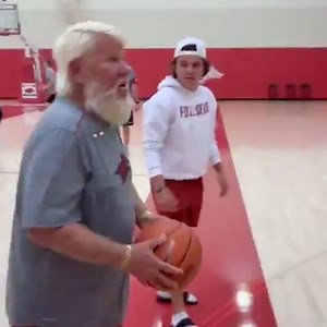 John Daly buries a three in flip flops on the first take as everything continues to come up Arkansas