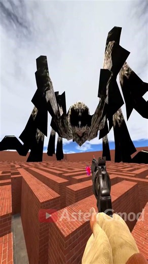 Big Spider And Scp-096 Vs Bomb