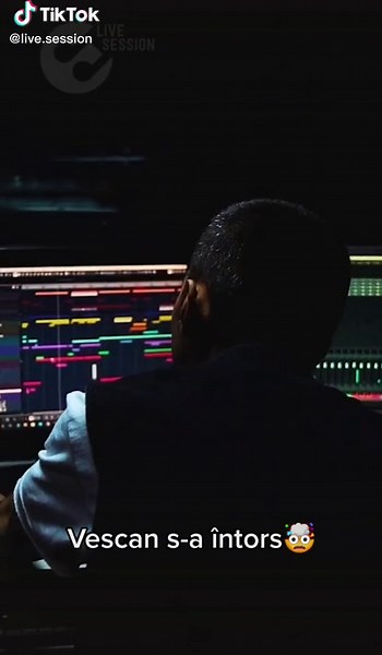 Music Production Tips: Live Session Insights in Studio