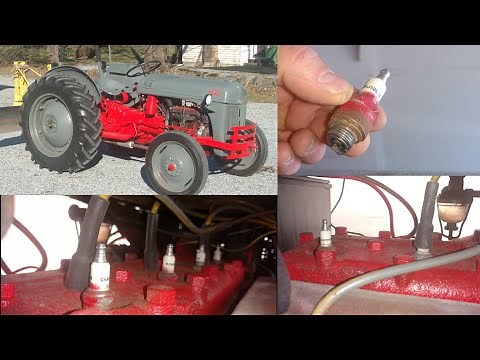 Checking the 1952 Ford 8N Sparkplugs