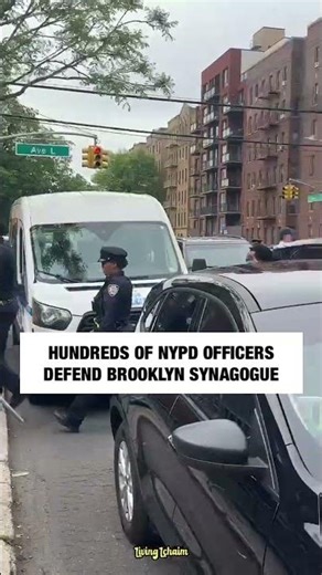 NYPD Defending a Synagogue from Palestinian Protesters in Brooklyn