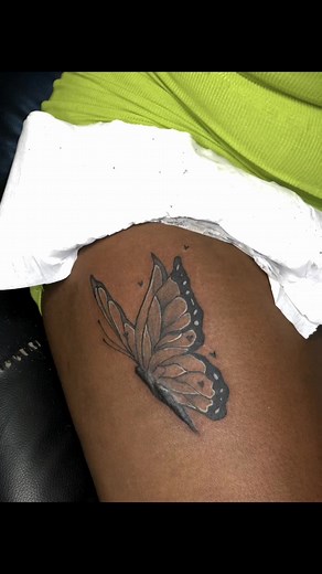 Creating masterpiece for scars#tattoo #trending #tattooideas #tattooinbenincity #tattoogirl #aauslayers #fyp #tattooinekpoma #tattootiktok