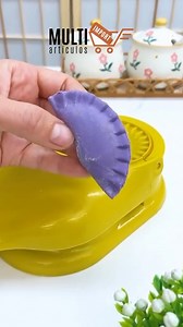 36K views · 2.7K reactions | Molde de masa para empanadas Precio $4.00 #multiarticulosimport #ofertas #superdescuentos #importador #enviosatodoelecuador #ecuador #ventasonline #lospreciosmasbajos #pormayor | Importadora Multiarticulos | Facebook