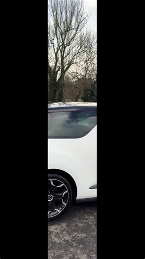 🚗 2012 Citroën DS3 DStyle 1.6 e-HDi Diesel – £20 Tax! 🚗 Stylish, economical and reliable hatchback — perfect first car or city runaround with very low running costs. ✅ FULL YEARS MOT – until 21/02/2027 ✅ 92,234 miles ✅ 1.6 e-HDi diesel – 90 BHP ✅ Start / Stop technology ✅ Service history ✅ Timing belt & water pump done ✅ New front brake discs and pads ✅ Air conditioning ✅ Recently serviced & valeted ✅ 3 months warranty included 💯 ONLY £20 ROAD TAX PER YEAR 💯 Insurance group 15E 💯 Excellent 