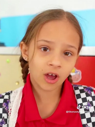 Nastya's Guide to the First Day at School