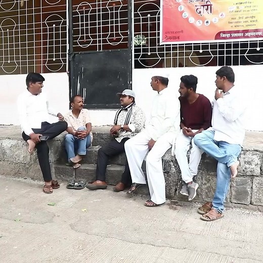 #ganthya #GANTYA #sanjyaganpya #ghantya #facebookreels #gavranmeva #marathicomedy #ganthankumar #gantyacomedy #dhamalproduction #comedy #No problem! Here's the information about the Mercedes CLR GTR: The Mercedes CLR GTR is a remarkable racing car celebrated for its outstanding performance and sleek design. Powered by a potent 6.0-liter V12 engine, it delivers over 600 horsepower. Acceleration from 0 to 100 km/h takes approximately 3.7 seconds, with a remarkable top speed surprising 320 km/h.🥇 