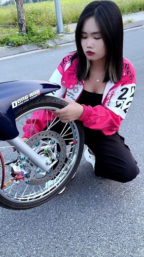 Đỉnh cao của chơi xe độ là gì vậy ae..??😄#hoaracingteam #hoatiktok #tiemdoxe